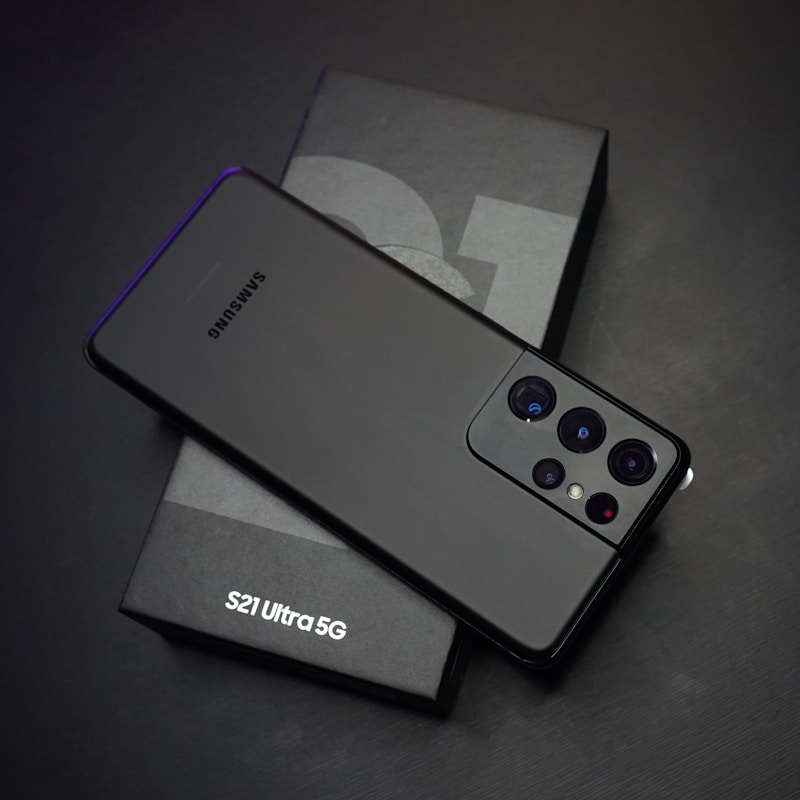 Samsung Galaxy Z Flip 5 - 2